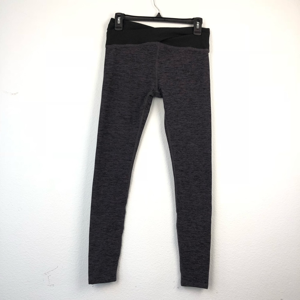 Beyond Yoga East Bound criss cross waist leggings - Picture 3 of 8